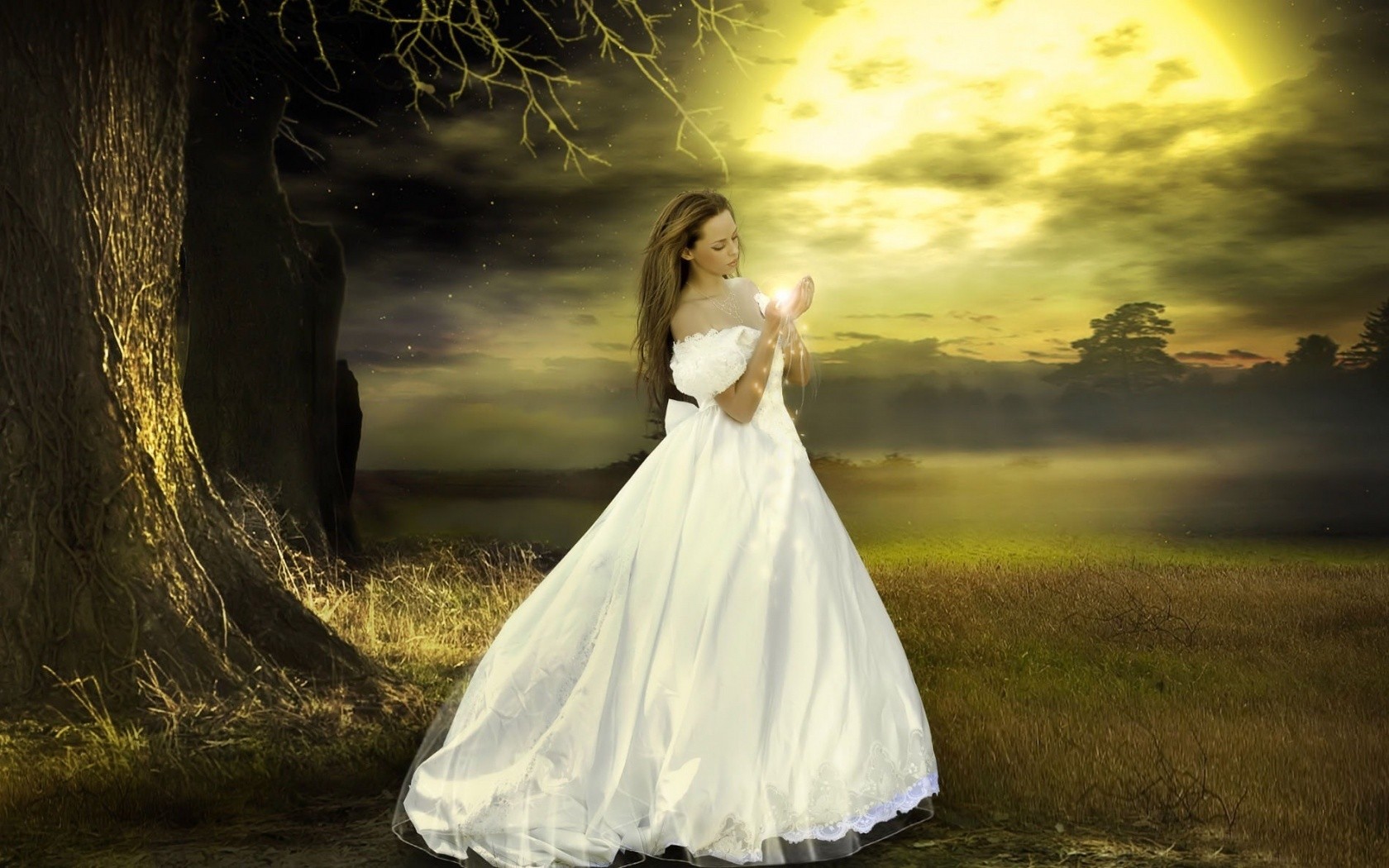 Девушка в белом платье фэнтези