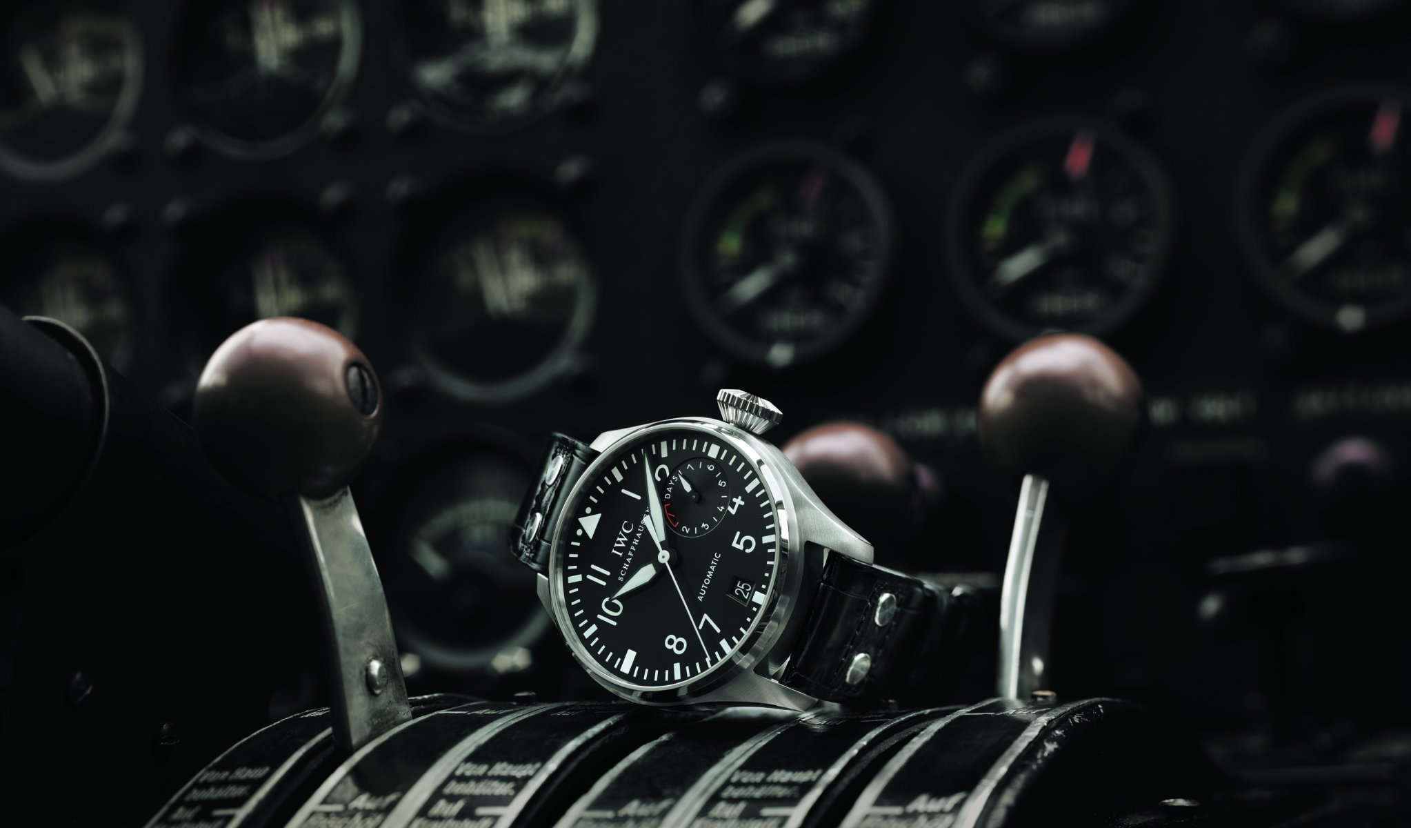 iwc pilote cabine horloge