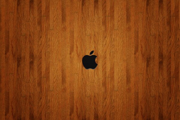 Apfel-Emblem auf Holzhintergrund