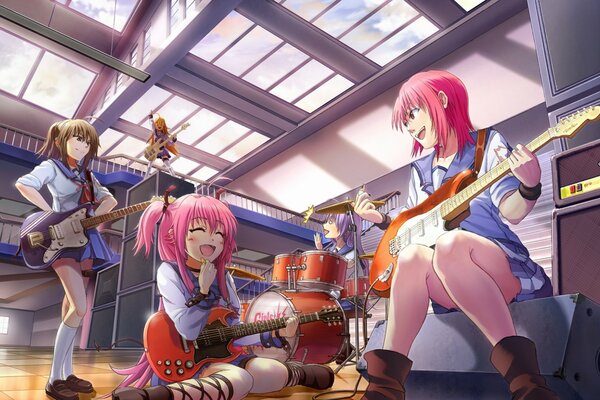 Yui en un grupo musical junto con Masami