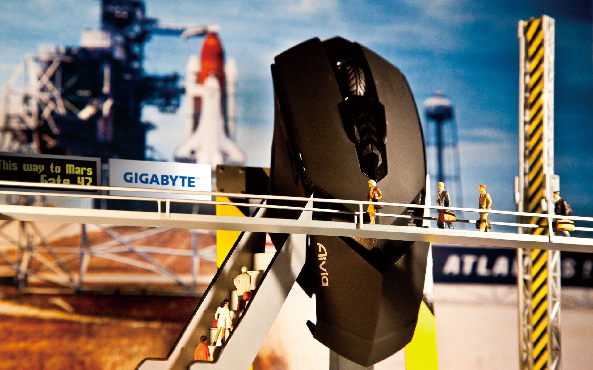 gigabyte aivia puerto espacial ratón lanzamiento a marte