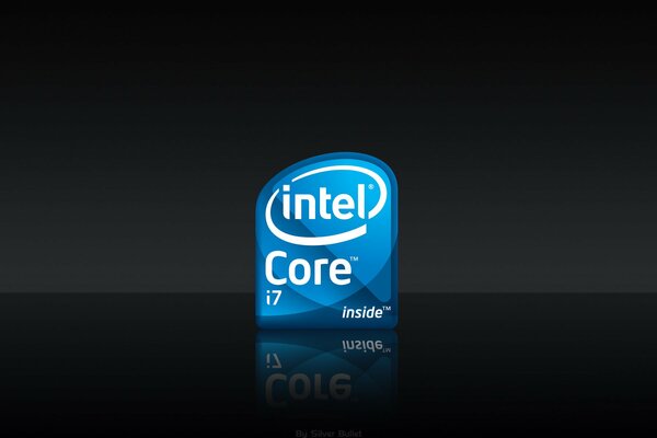 Etiqueta Intel Kore ai 7, azul sobre fondo negro