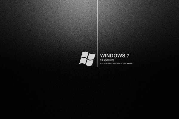 Windows7 reminds of itself in white on a black monitor background