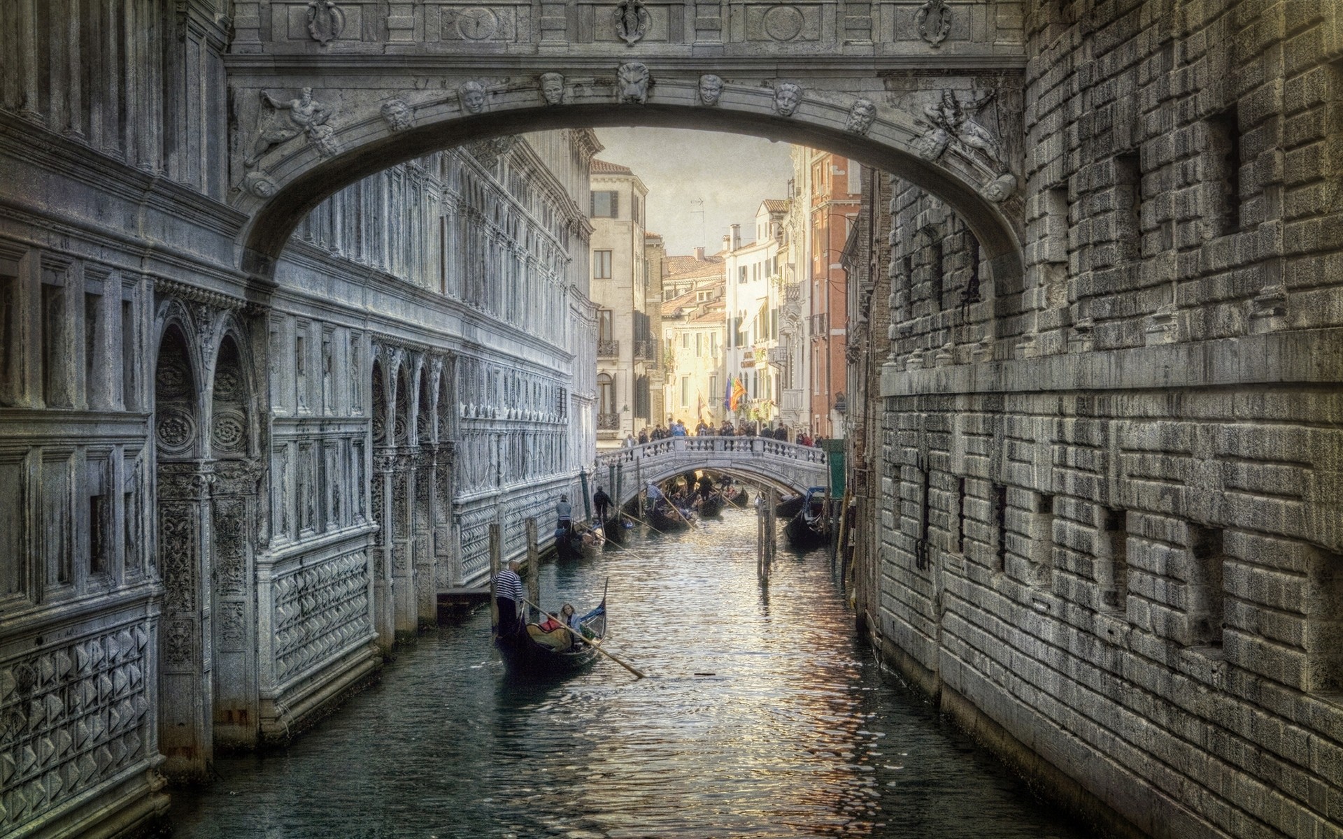 venedig gondeln brücke kanal