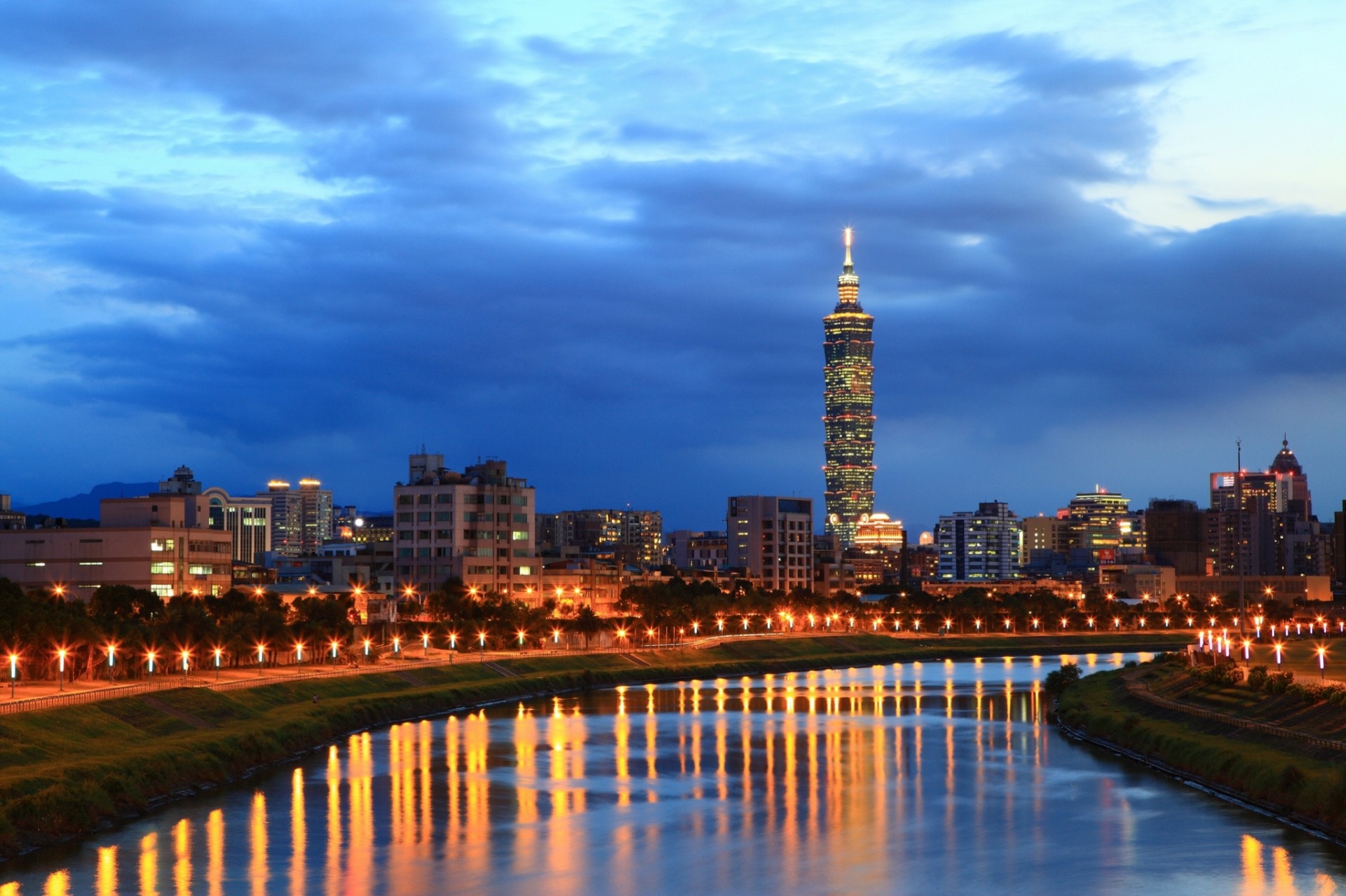 cielo nubes río noche china luz reflexión ciudad luces taiwán taipei luces noche