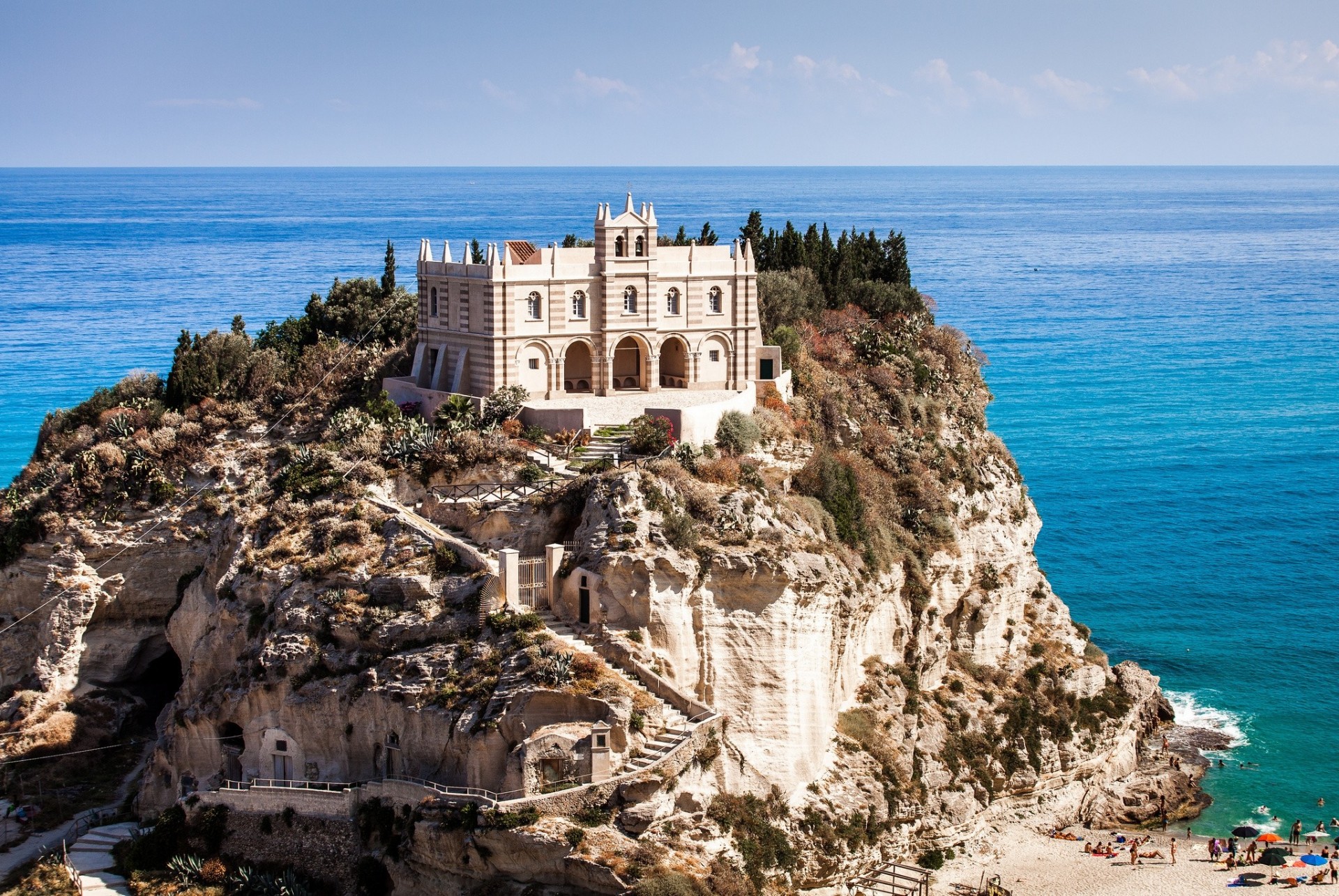 italie verrouillage mer tropea mer tyrrhénienne rochers