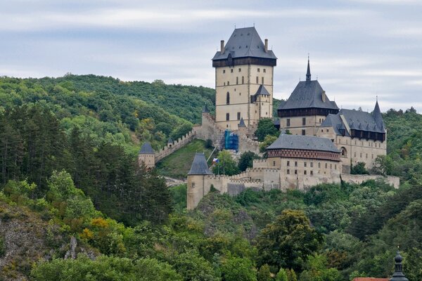 Château dans la forêt tchèque