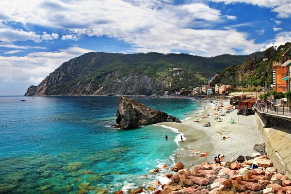 The coast of Italy for tourists to relax