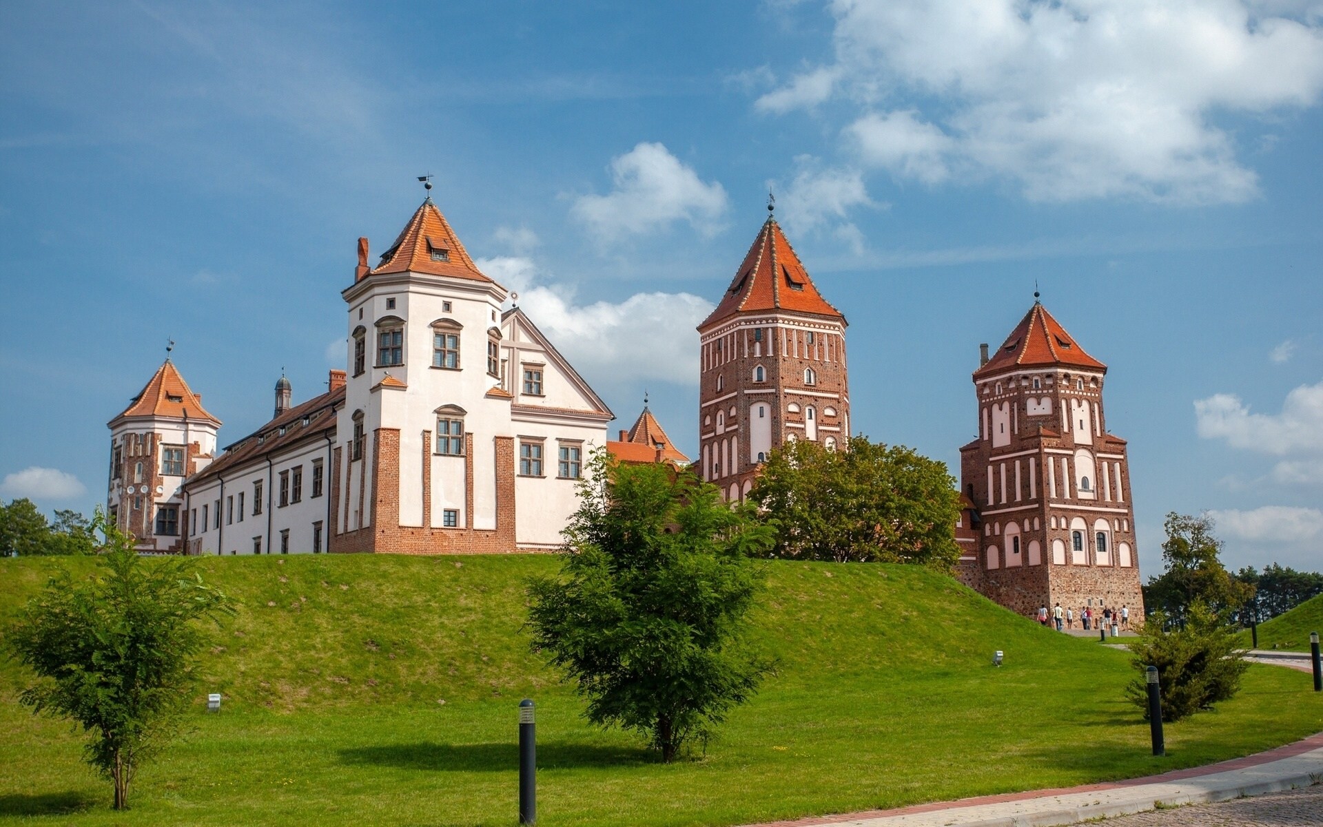 Мирский замок в Белоруссии