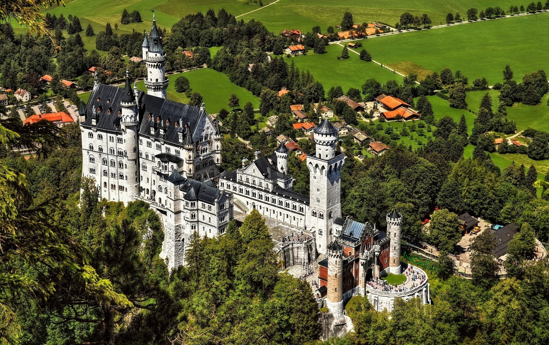 schloss neuschwanstein bovaria deutschland