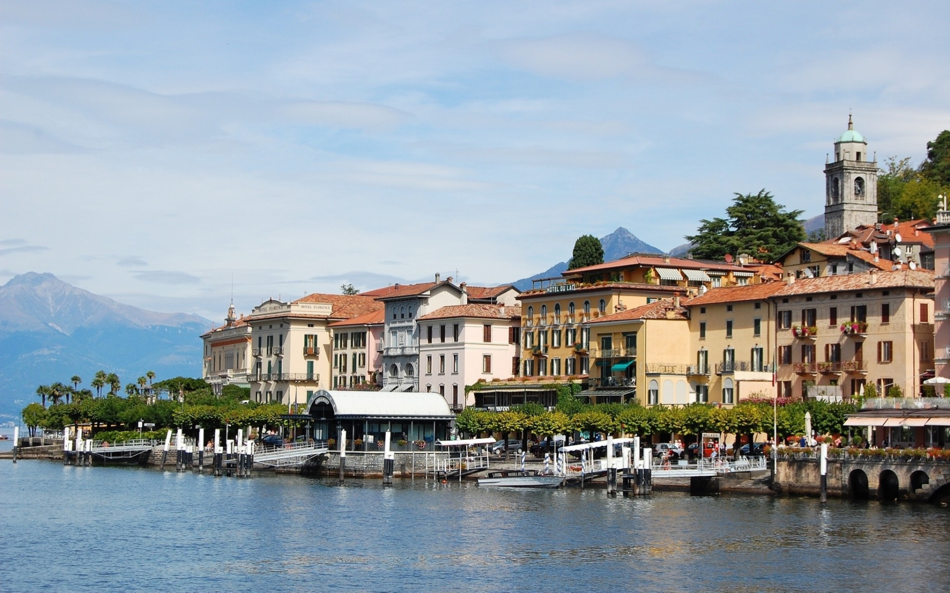 italie promenade lombardie quais bellagio lac lac de côme bâtiment paysage montagnes