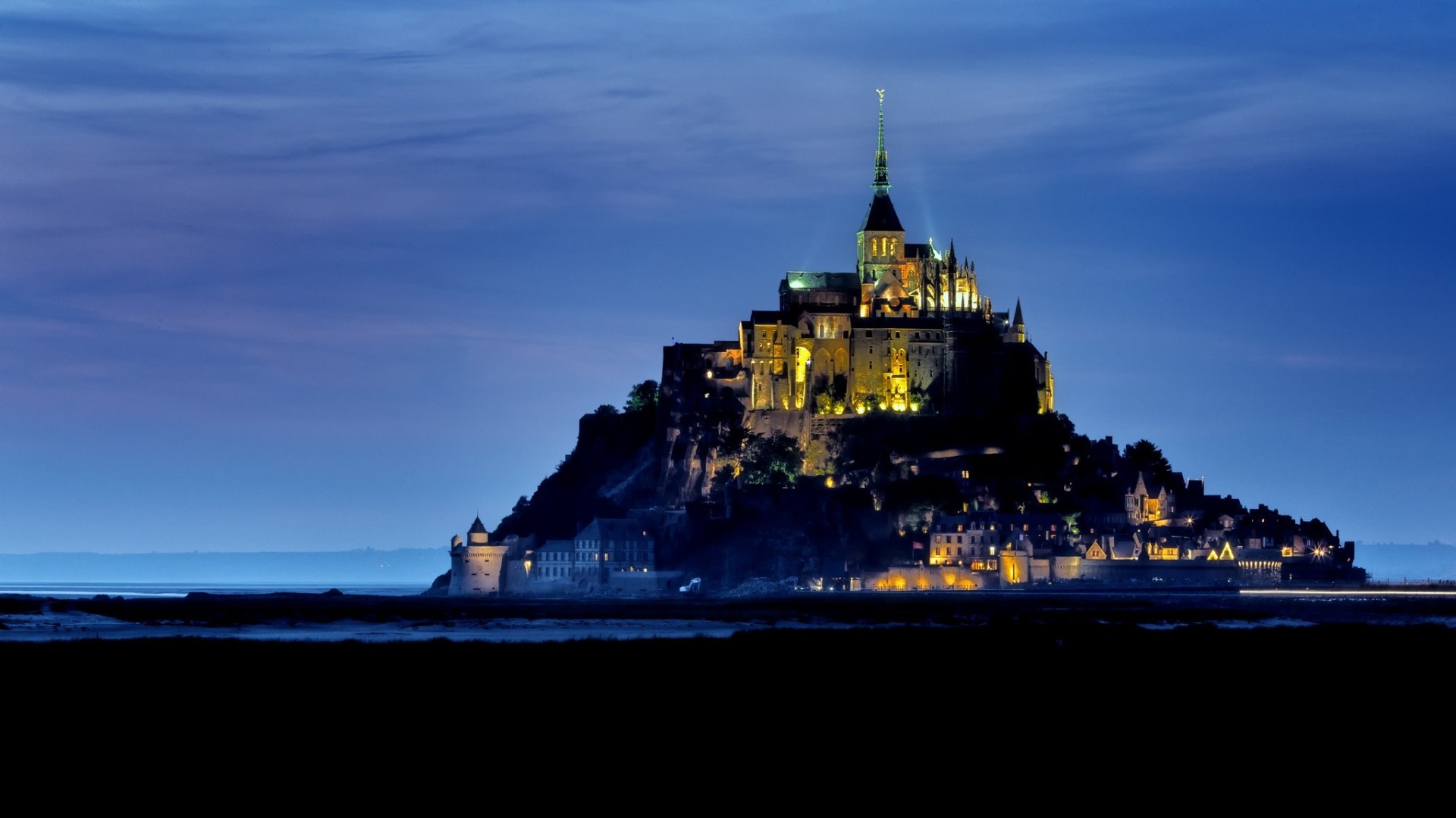 mont-saint-michel france island qatar airways mont saint-michel normandy night fortre