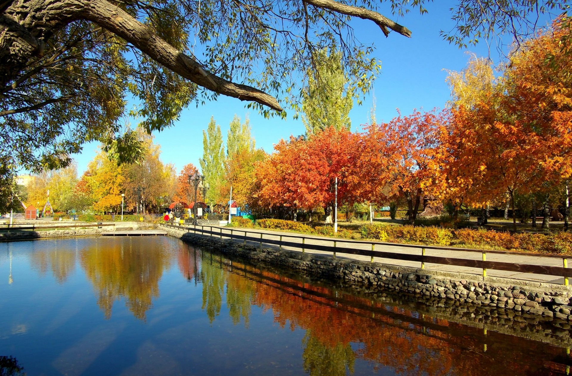 rusia otoño ciudad