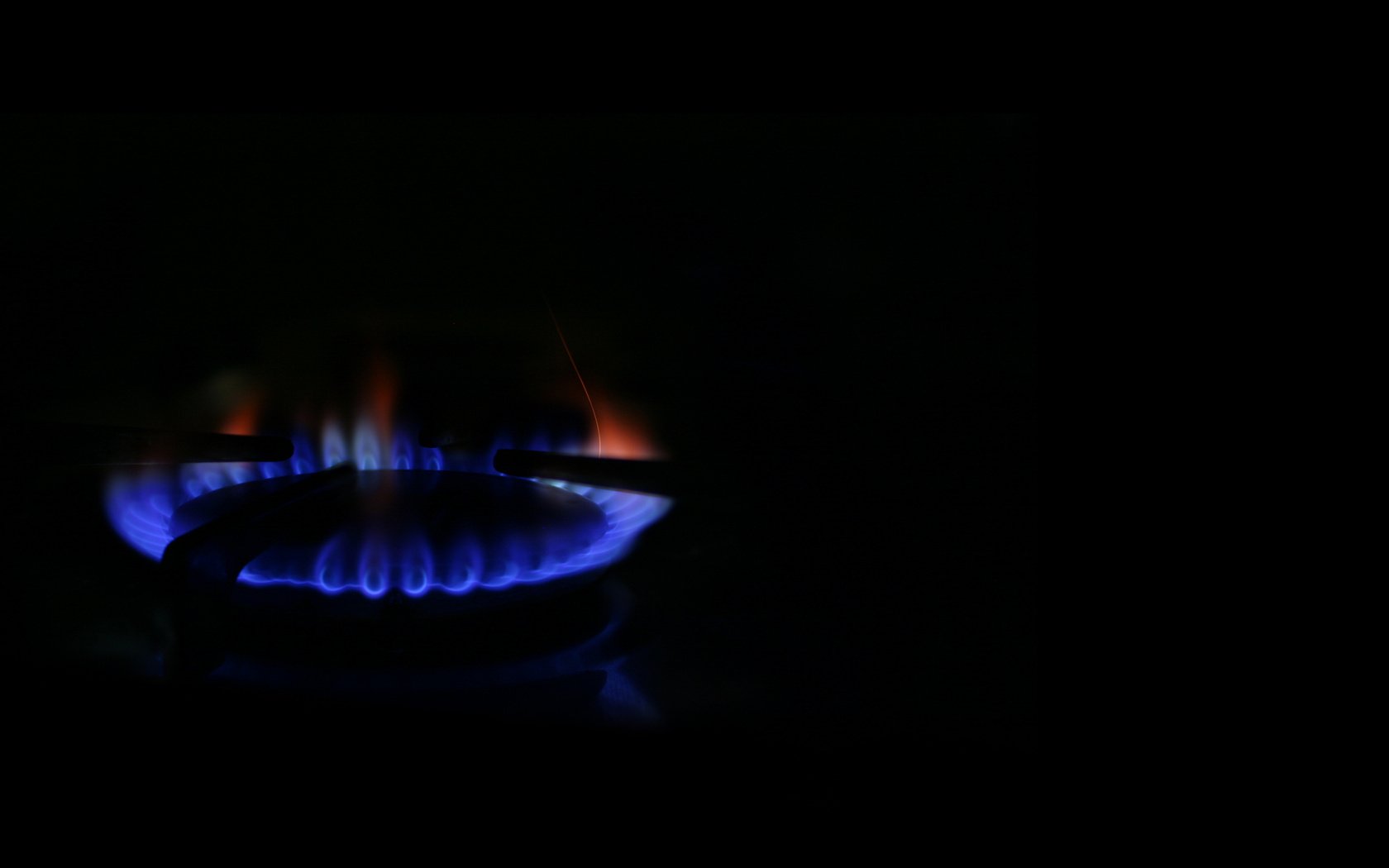 gas cooker blue fire minimalism darkness fire easy style black background