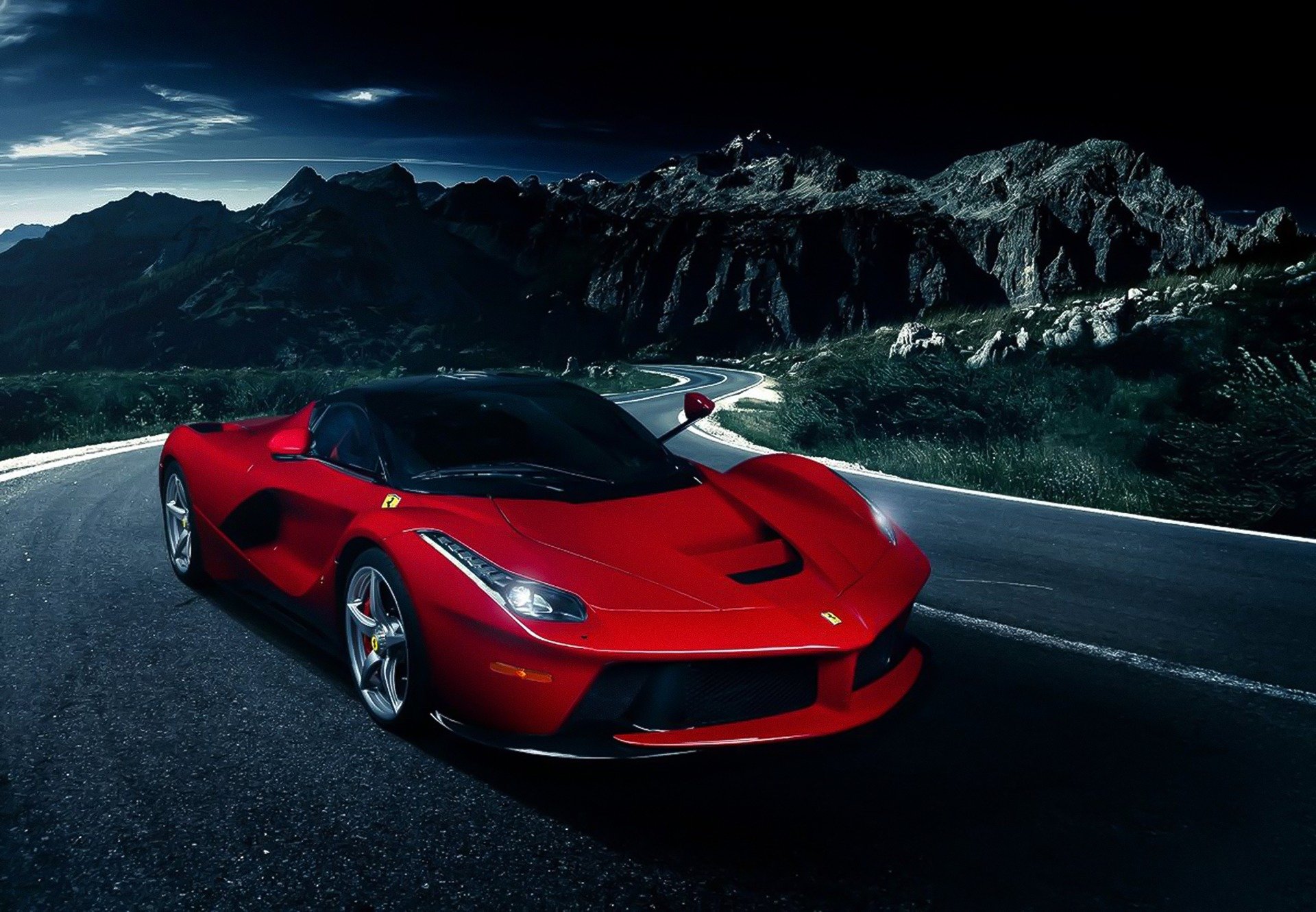 ferrari laferrari rojo nigth carretera delantero montaña