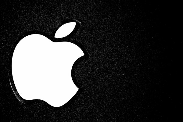 Logo iphone in diverse angolazioni