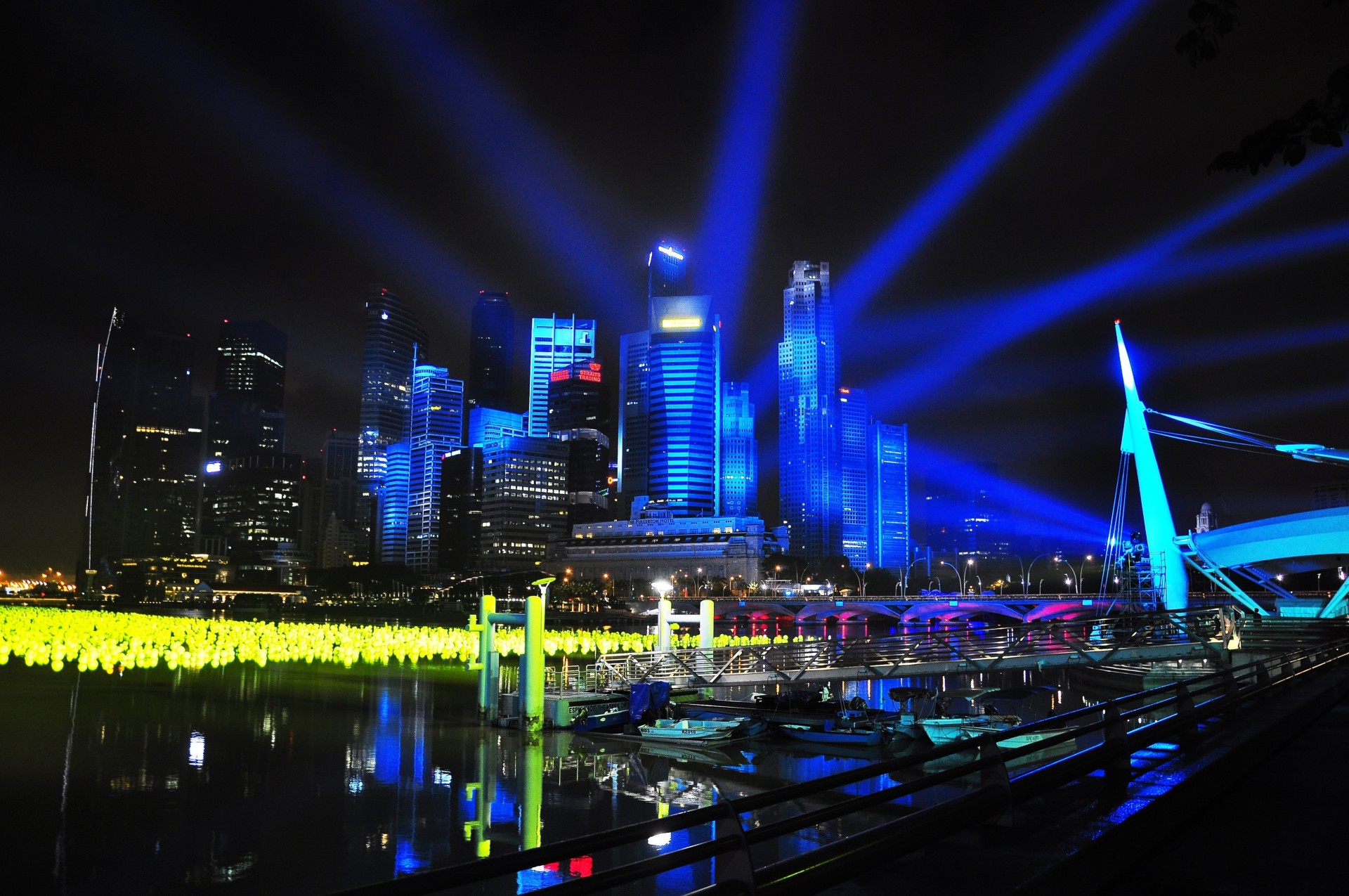 luces noche ciudad singapur