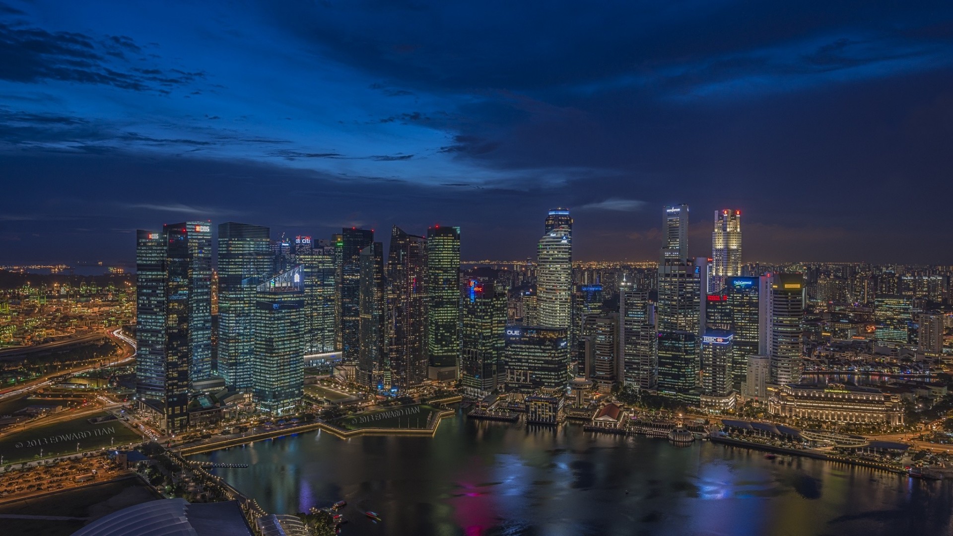 marina bay rascacielos panorama singapur bahía ciudad nocturna