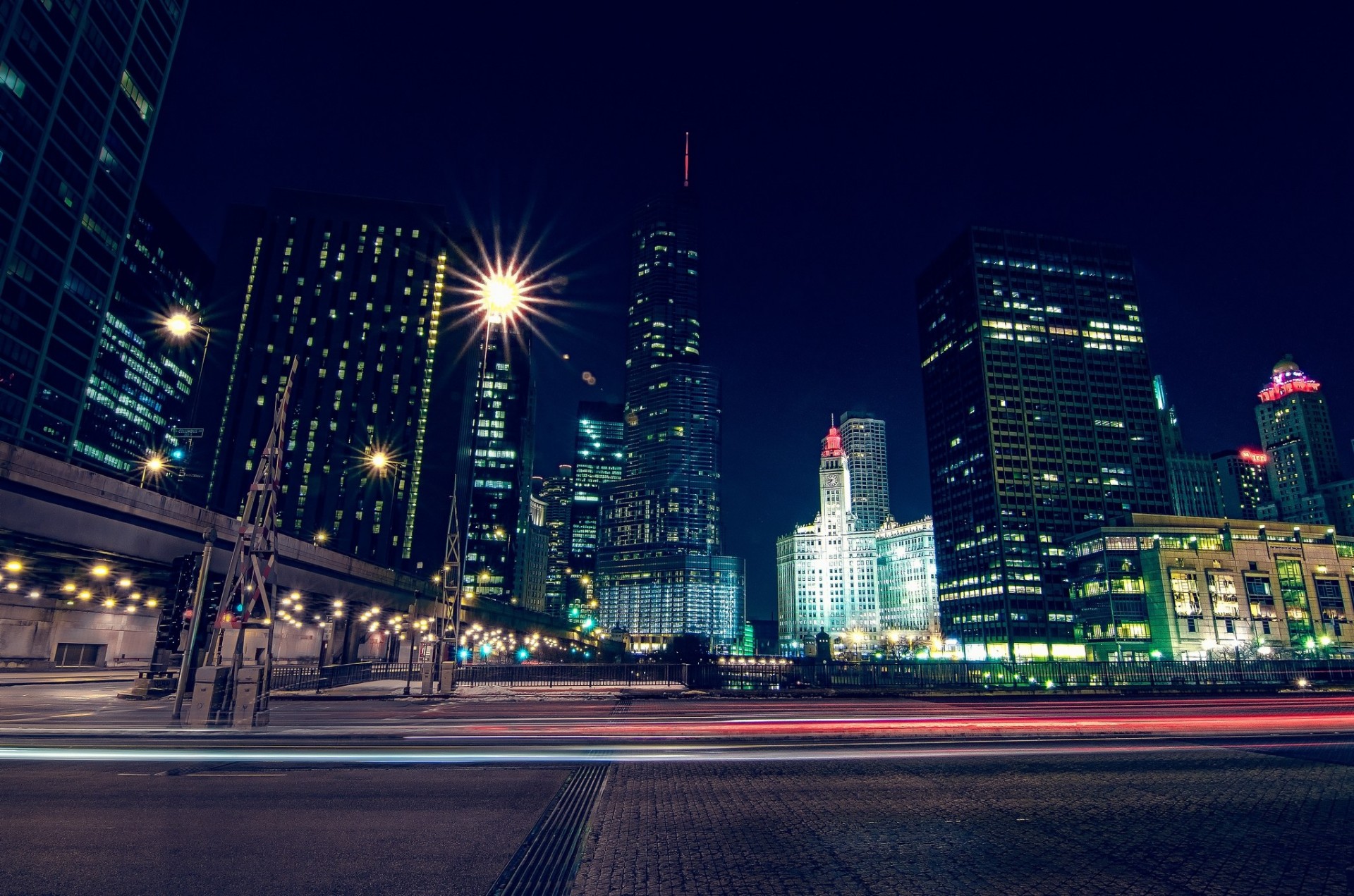 luces chicago noche estados unidos illinois rascacielos cielo edificio américa árboles