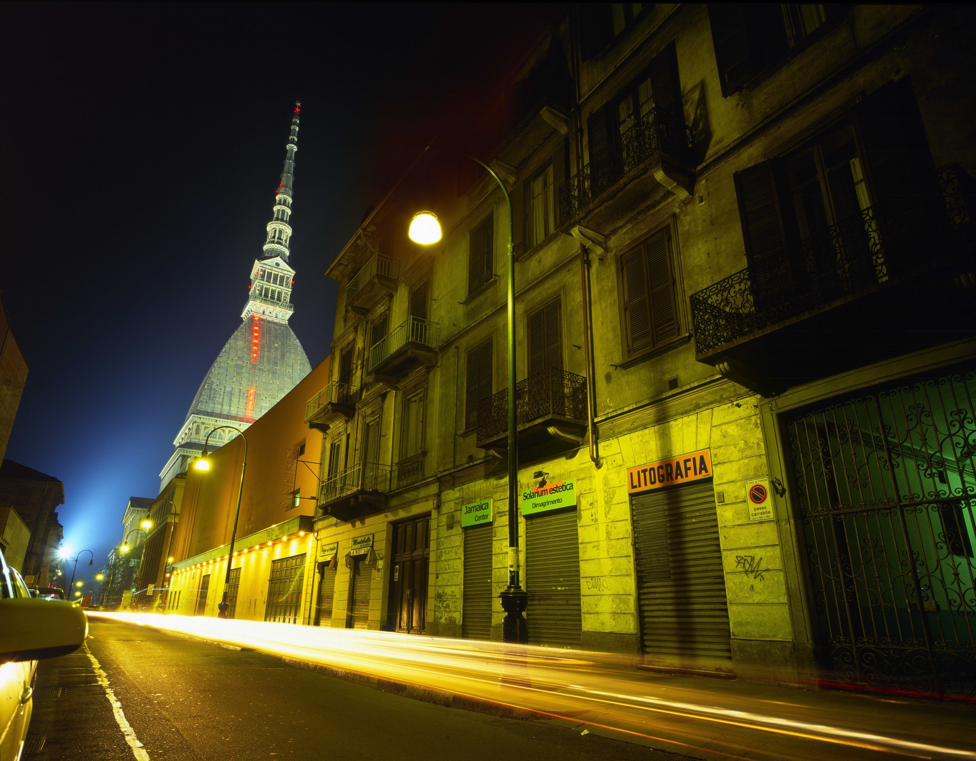 lights building torino