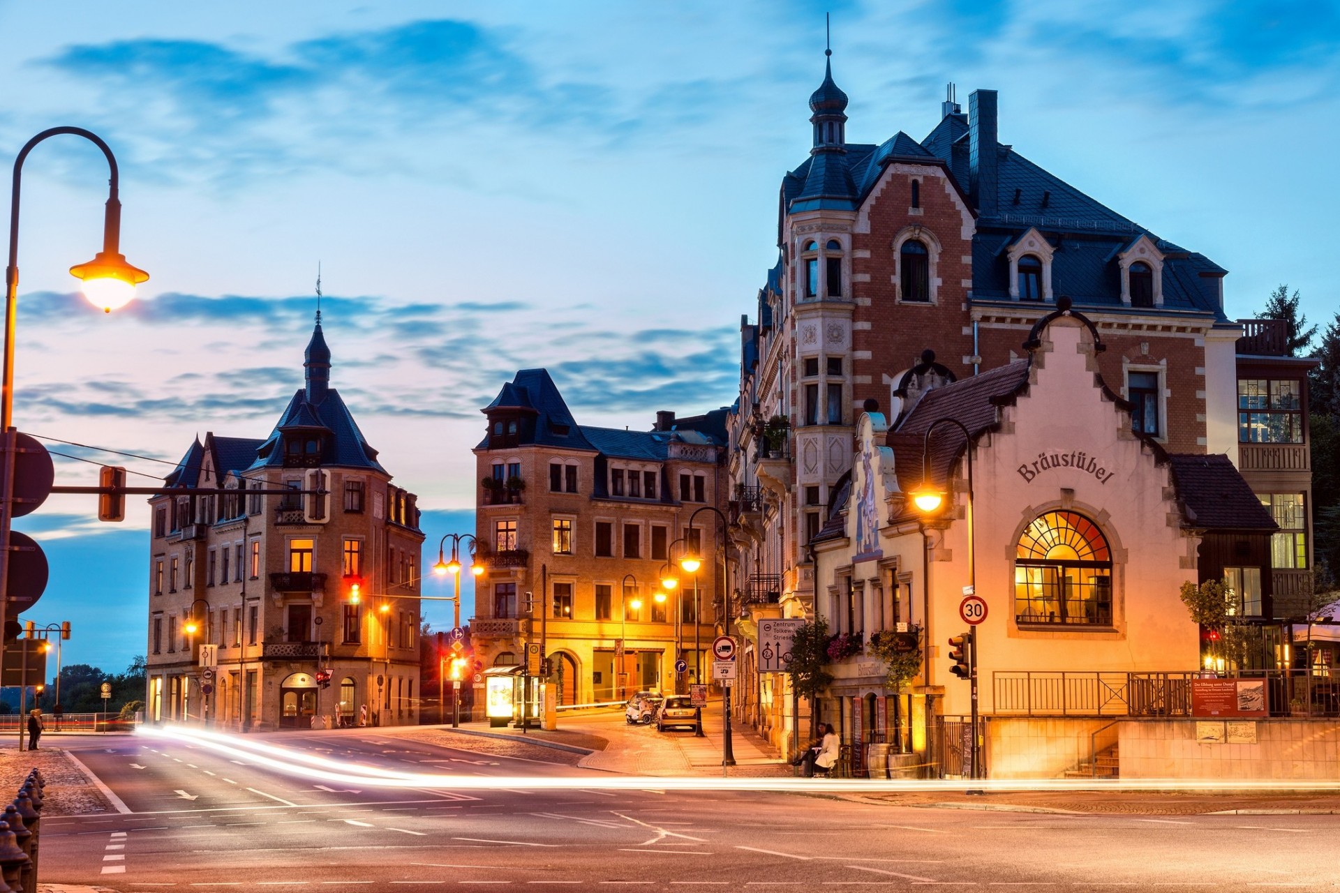 wachwitz light morning city headlights road germany dresden house