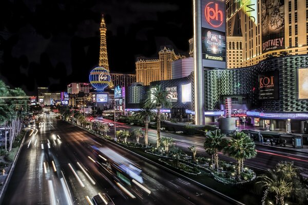 The first snow in the city of Las Vegas