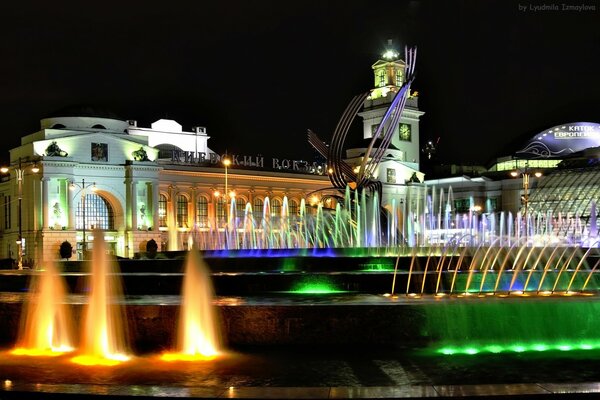 Fountain in Moscow on the forecourt near the Kiev railway station