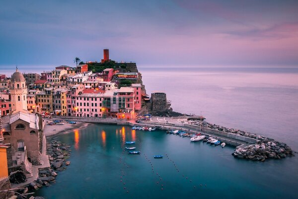 Beau paysage urbain d une ville italienne balnéaire