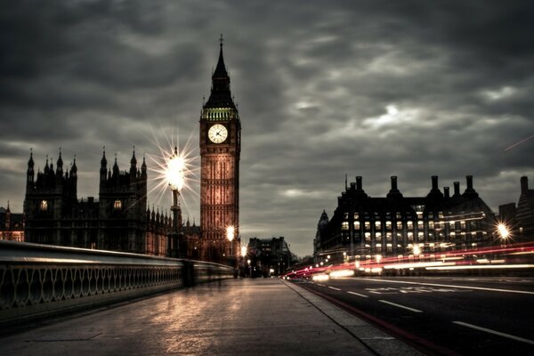 Die Lichter des Big Ben und des Westminster Palastes