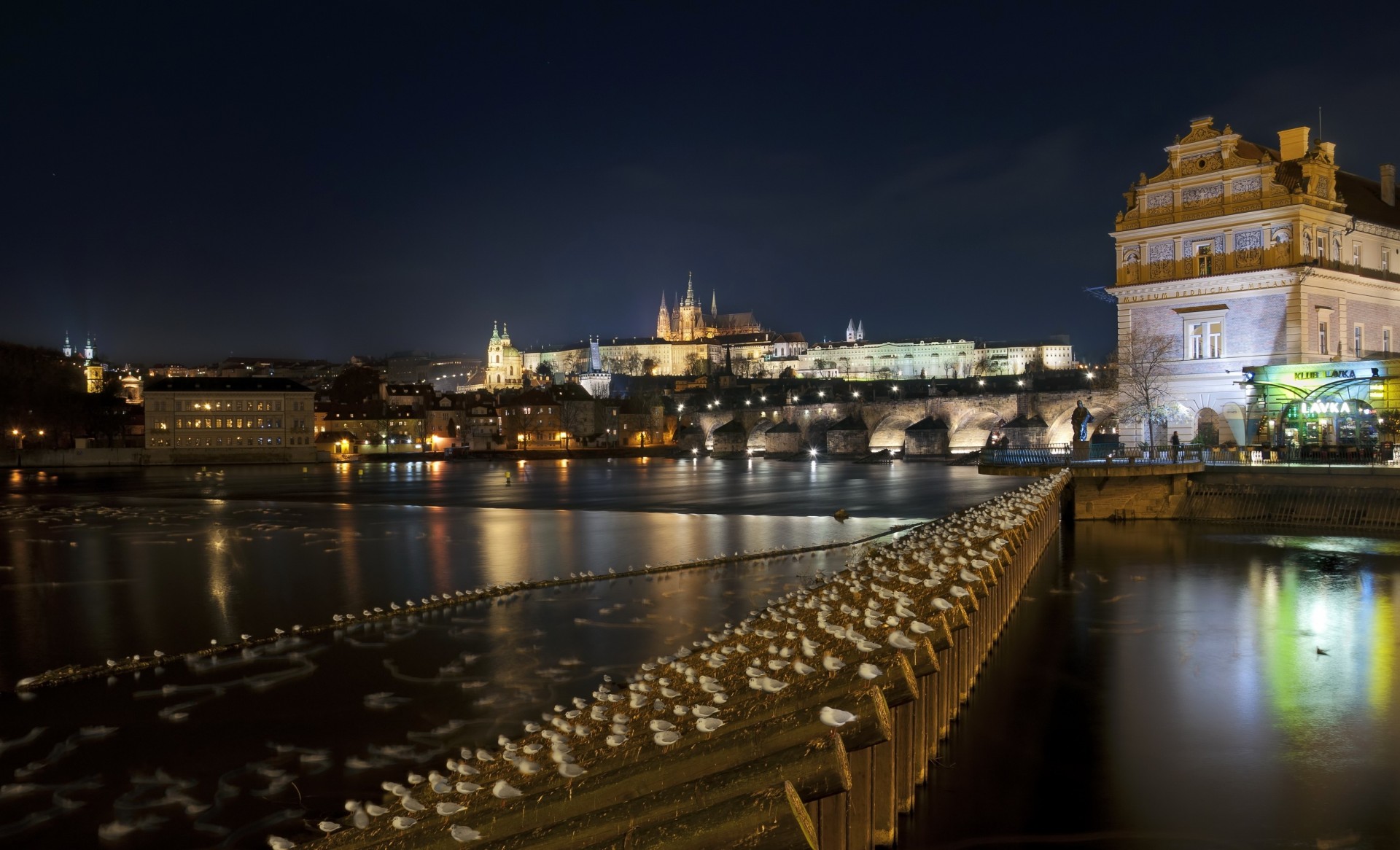 repubblica ceca notte praga città