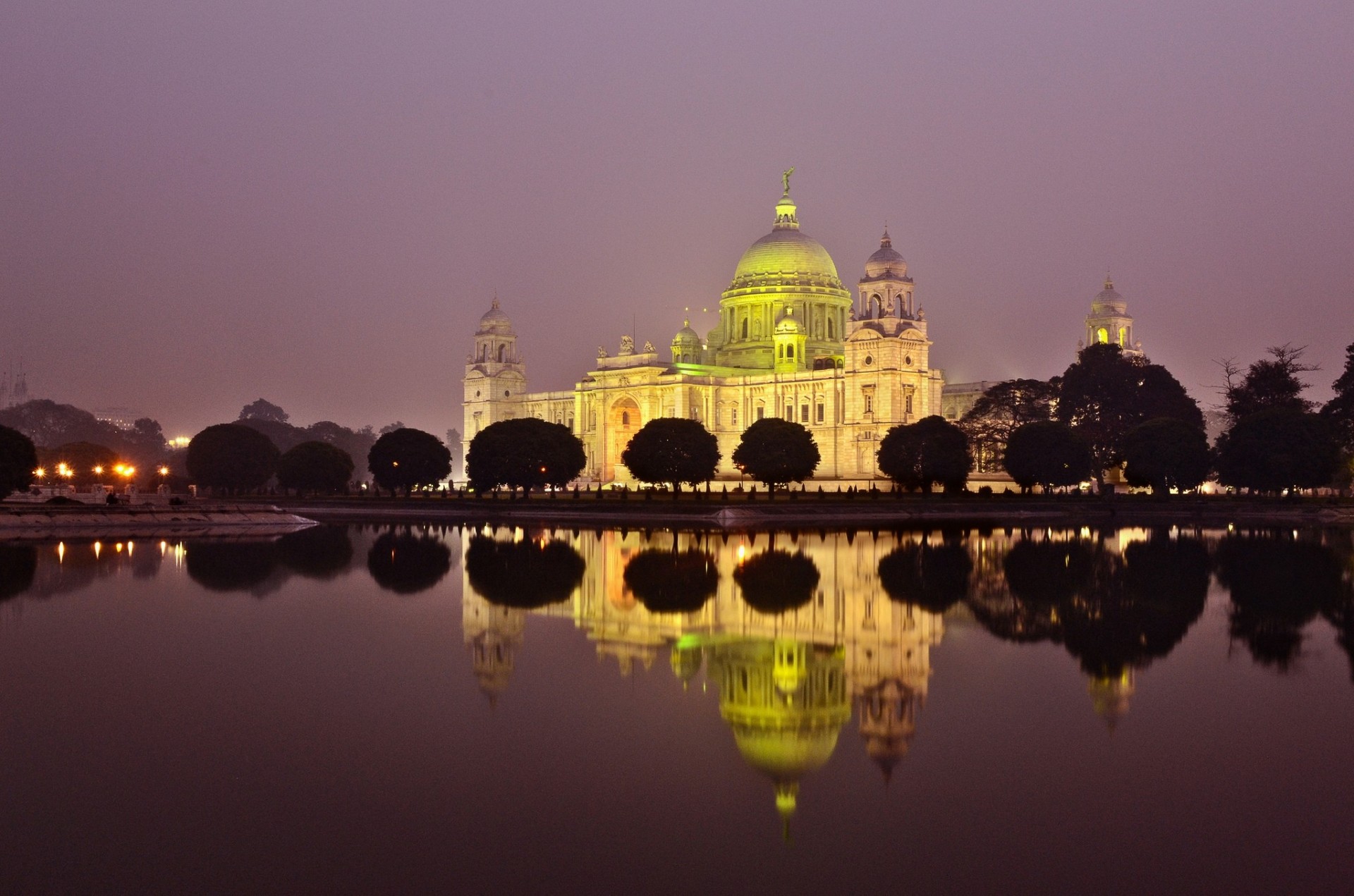 india notte illuminazione