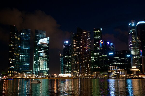 Nuit ville Singapour nuit et gratte-ciel