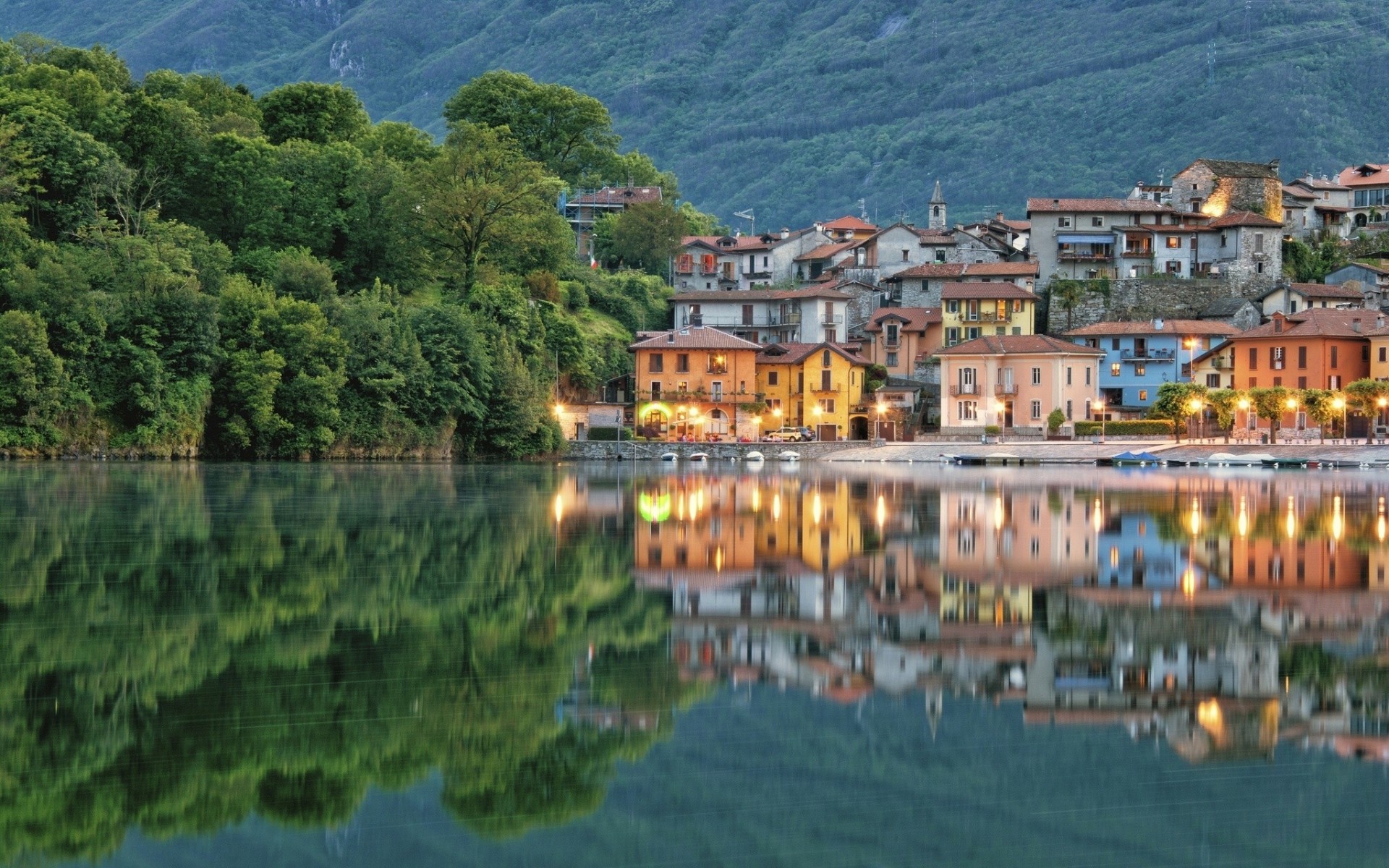 italien piemont reflexion see gebäude promenade mergozzo