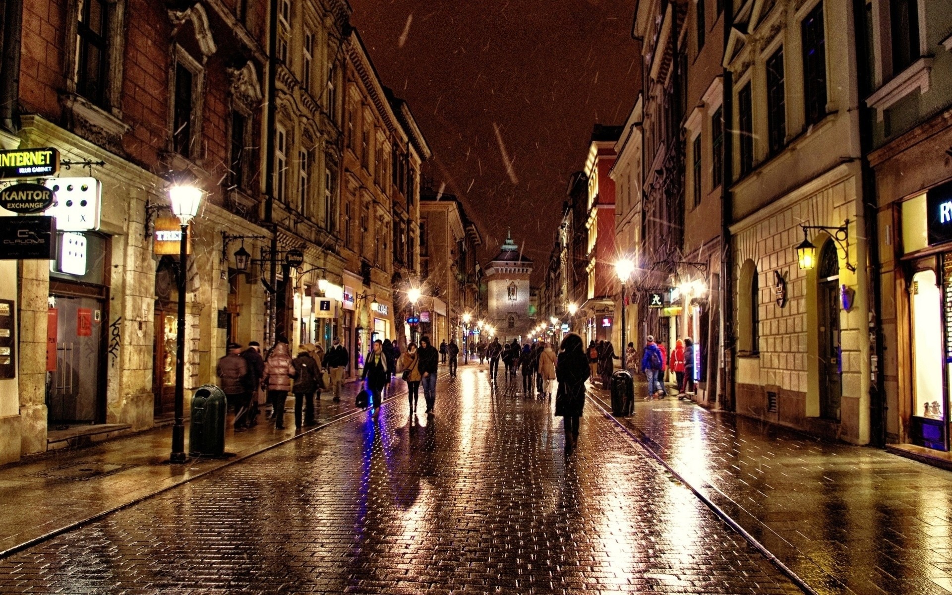 noche calle polska ciudad polonia lluvia