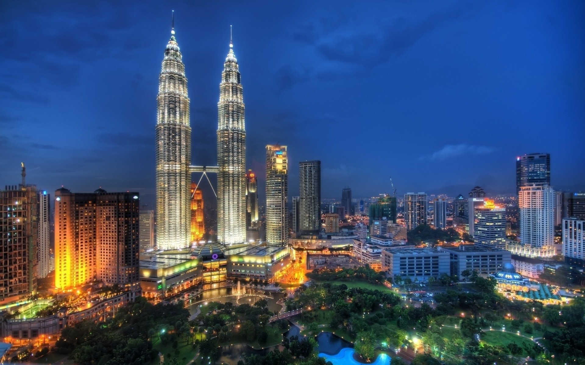 luces kuala lumpur noche