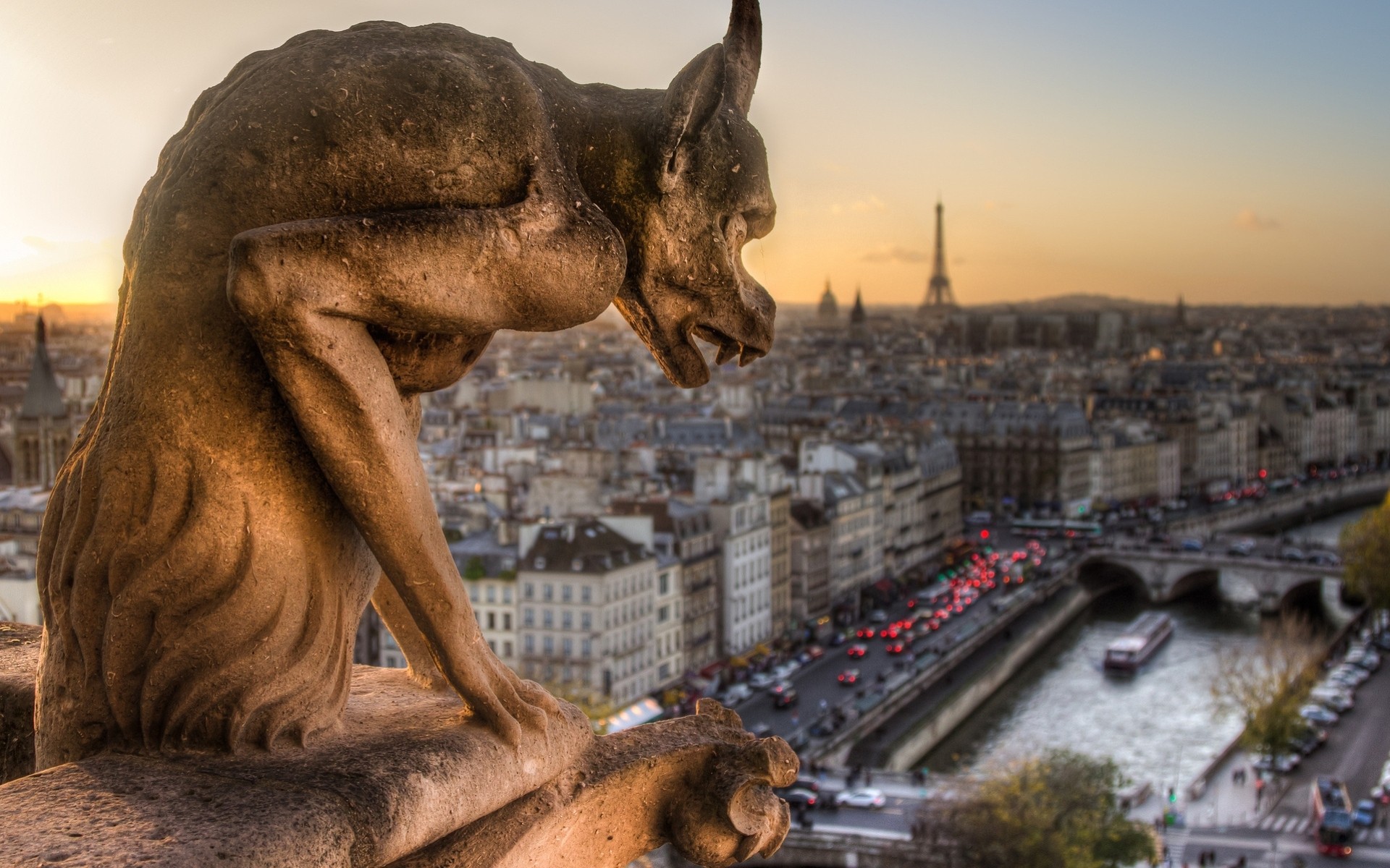 gárgola gargouille escultura notre dame de parís