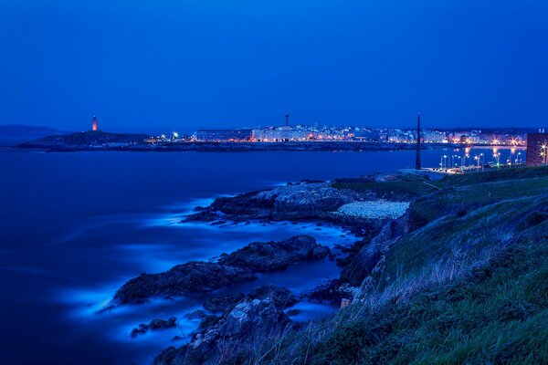 The embankment of the Spanish city at night