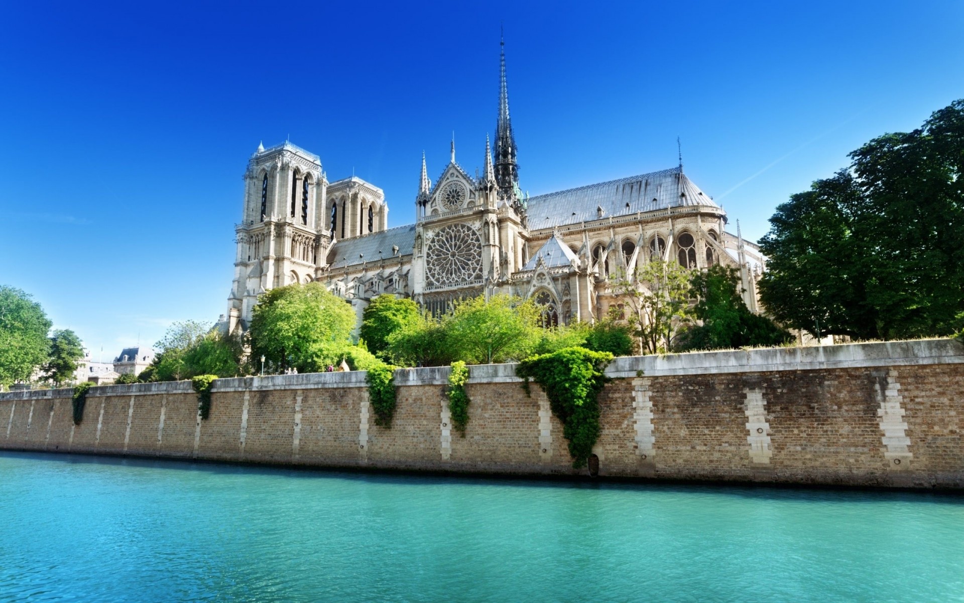 río qatar airways parís castillo mundo monumento