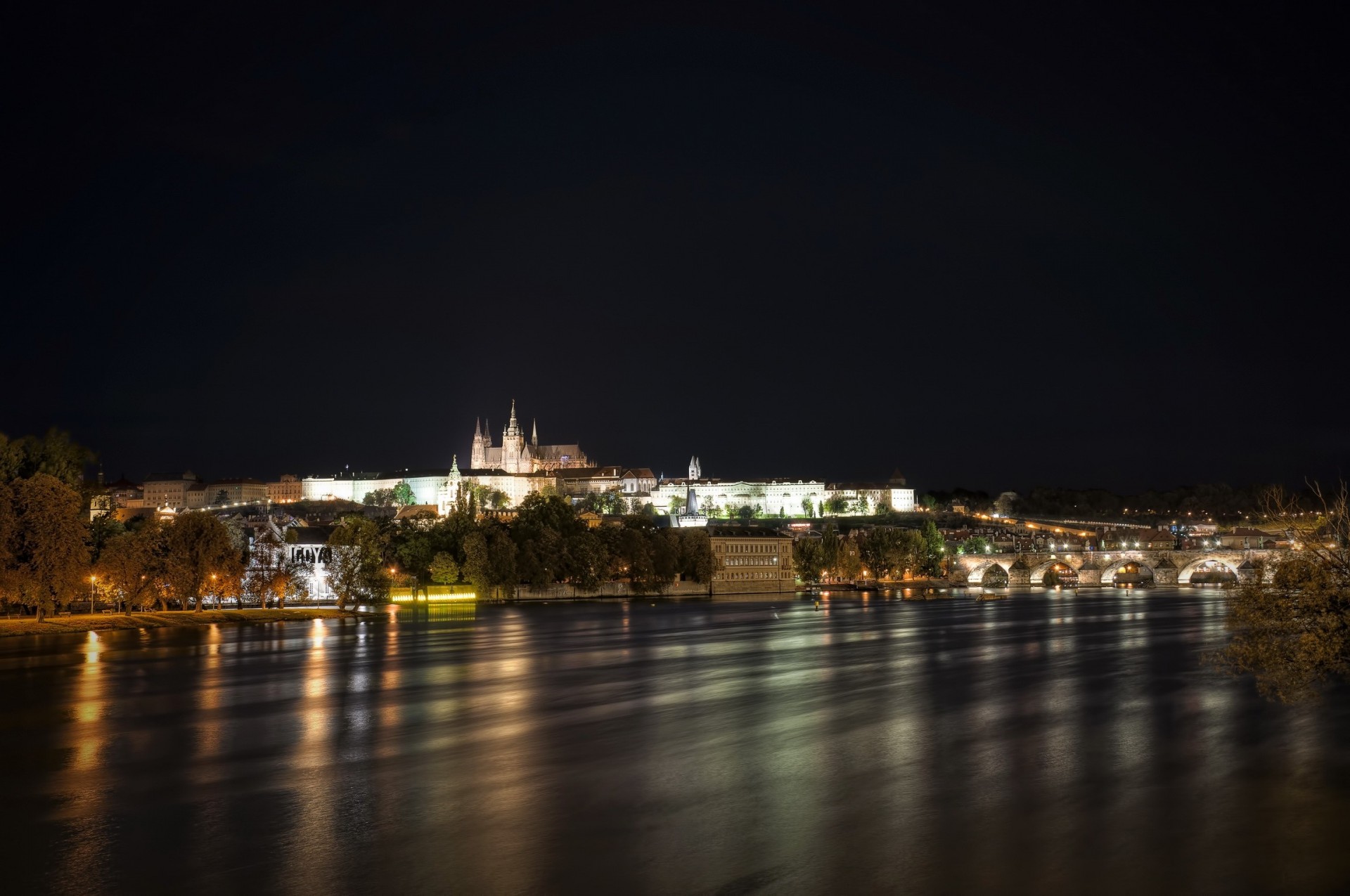 città repubblica ceca notte praga fiume