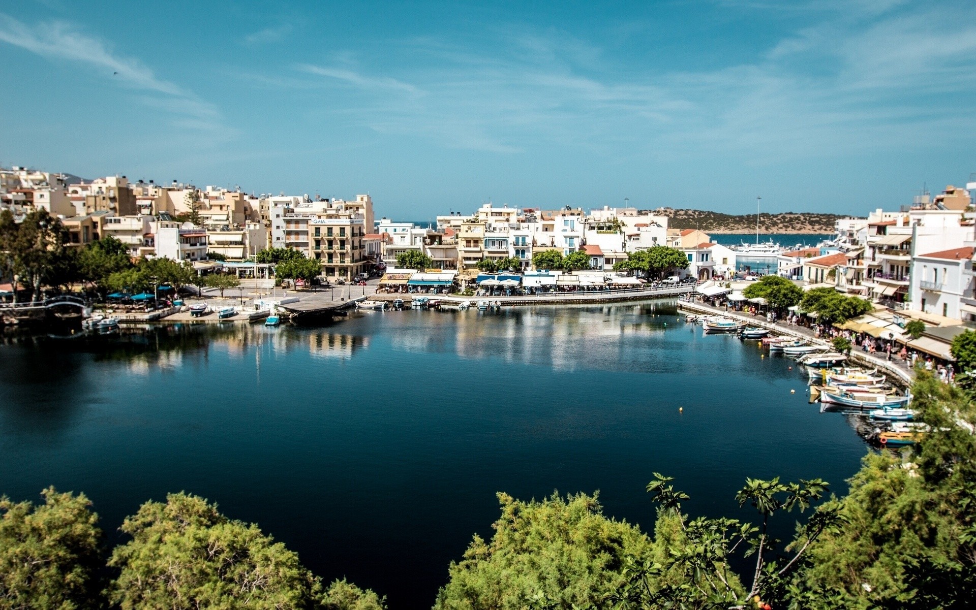 quais port crète grèce bateaux quai