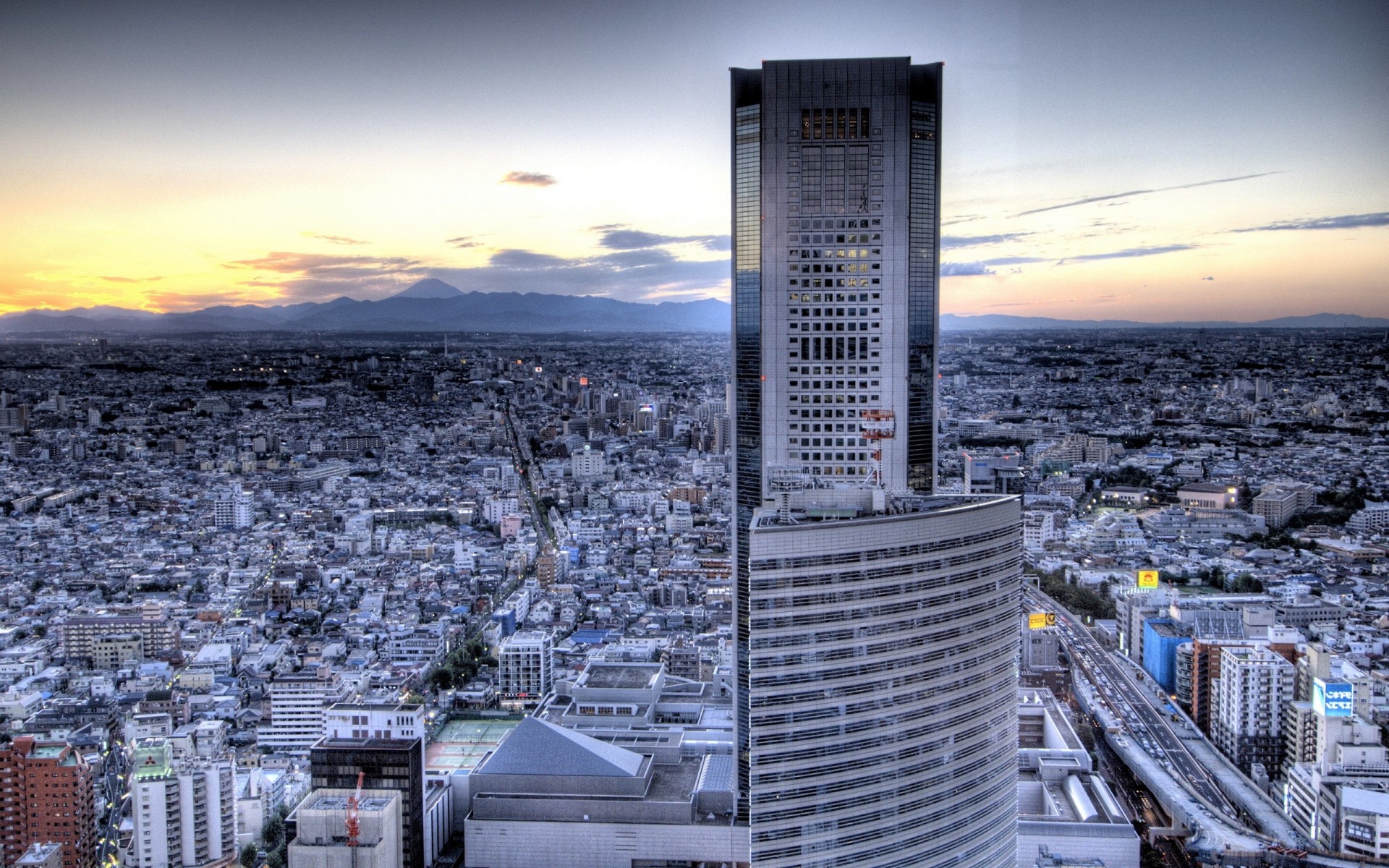 coucher de soleil gris ville