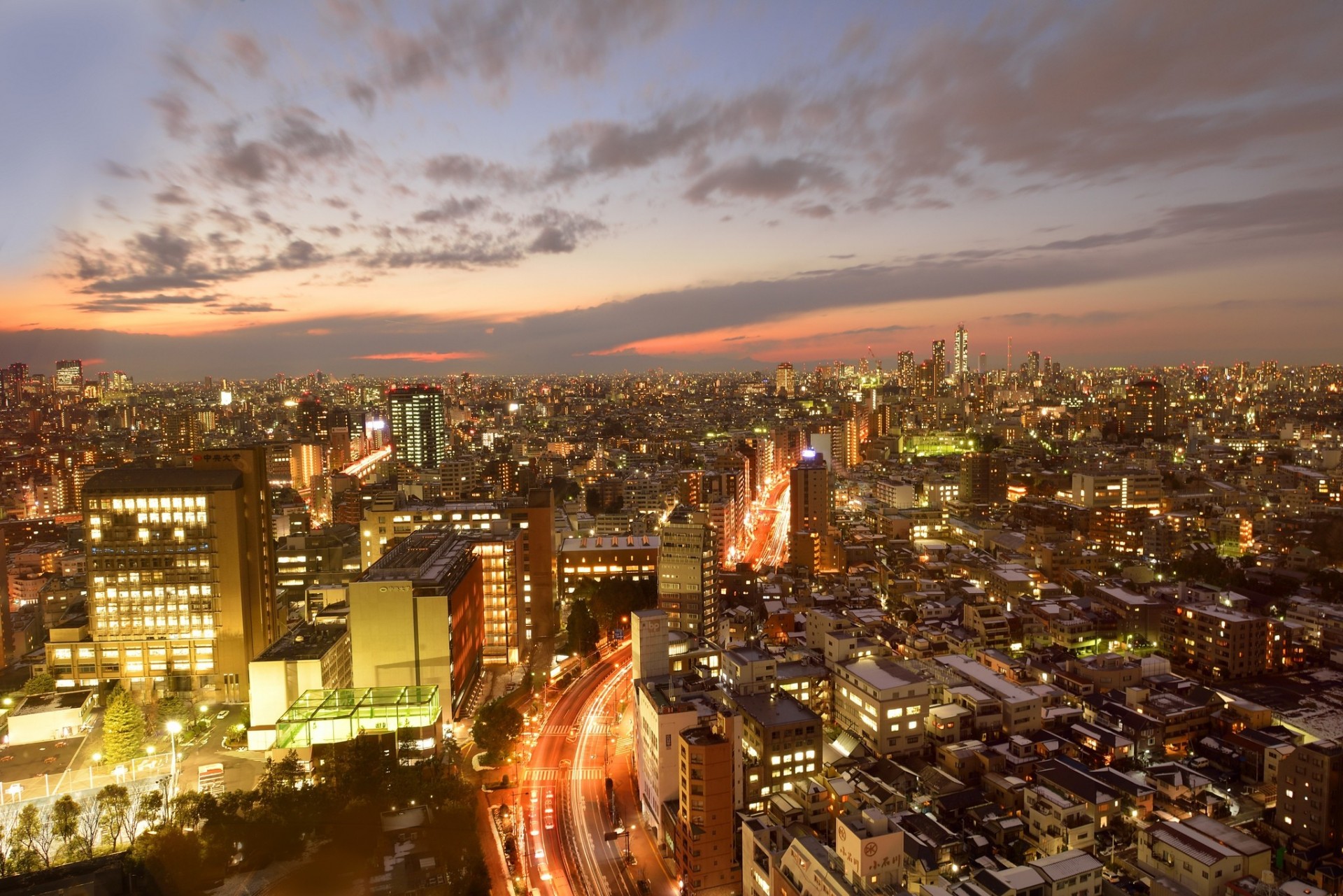 lumières obscurité gratte-ciel métropole japon maisons