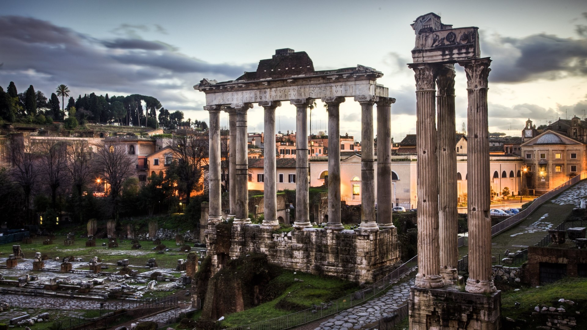 italy ruins rome