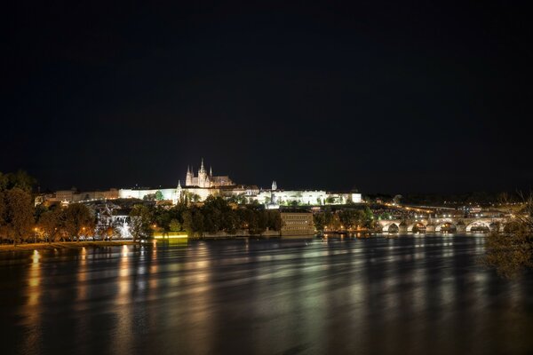 Rzeka w Czechach Praga