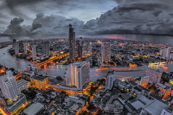 Tecnologia Di Bangkok. Vacanze in Thailandia