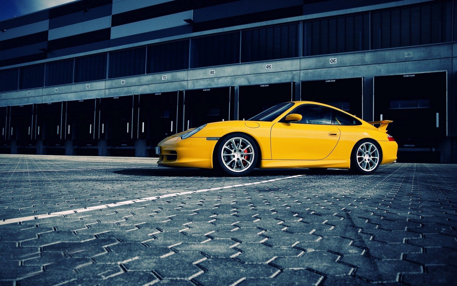 porsche yellow street