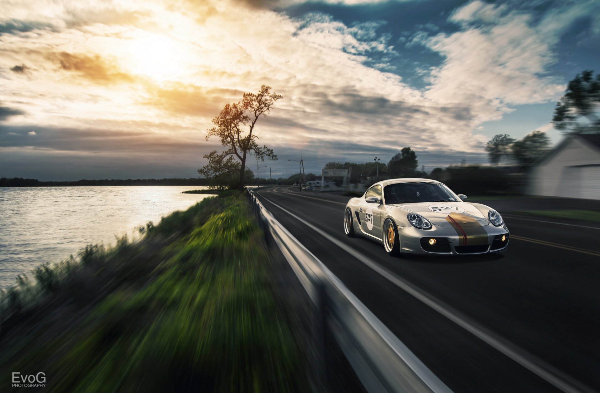 porsche cayman voiture tuning evog en mouvement