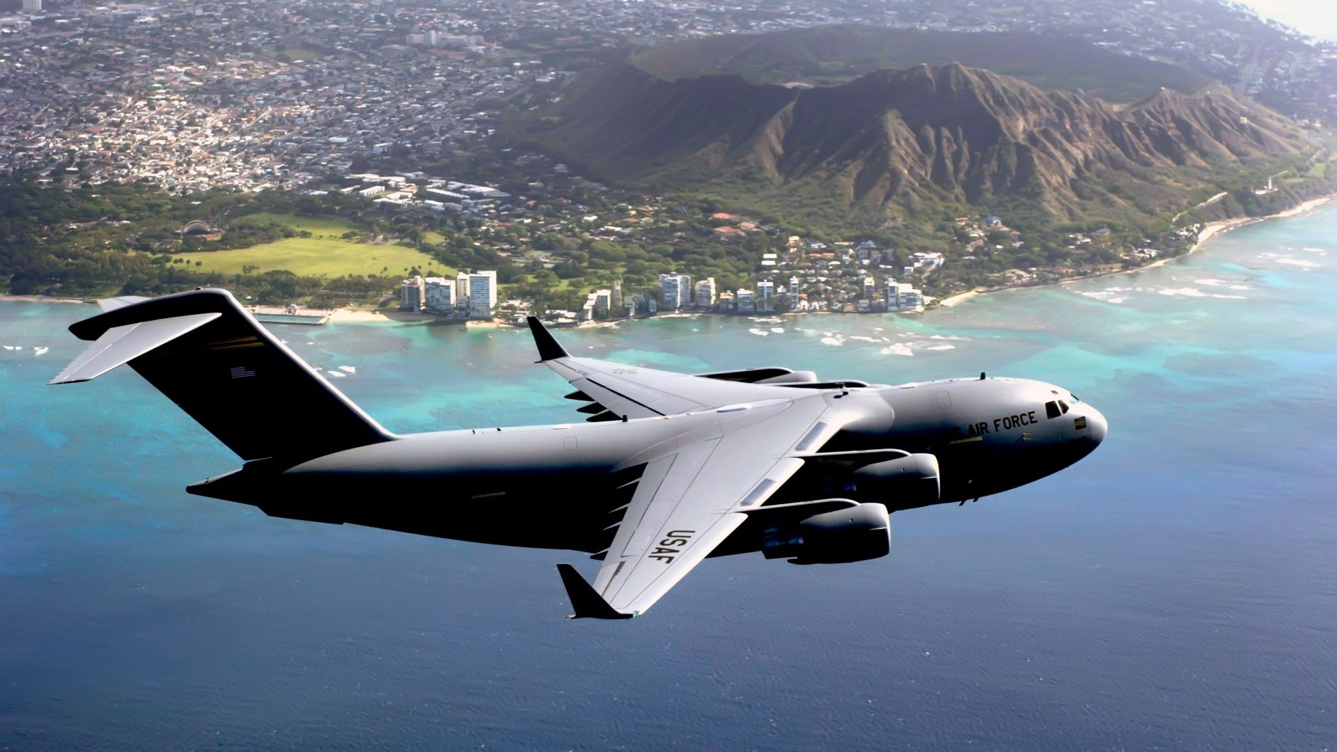 c-17 montagne militaire avion