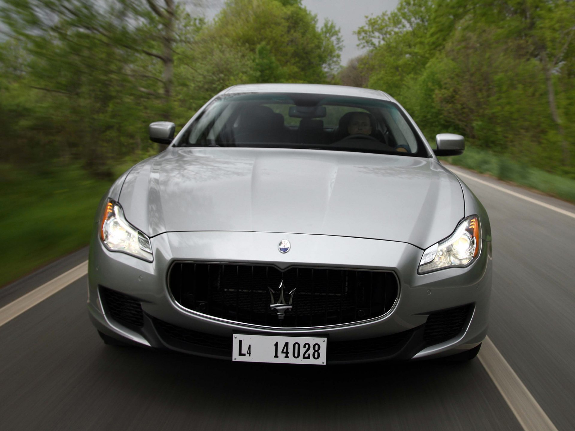 maserati quattroporte s b4 auto front scheinwerfer motorhaube