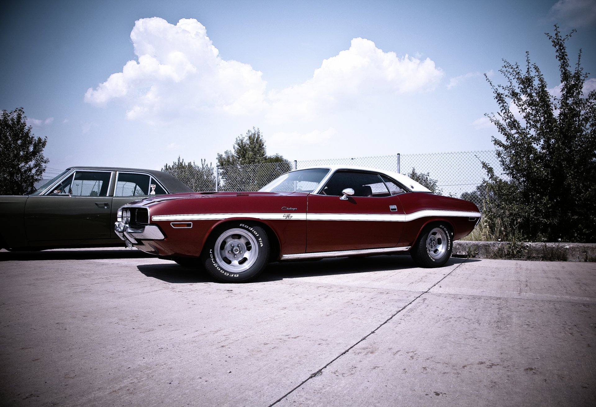 fotografo marcus spiske muscle car oldtimer schivare challenger